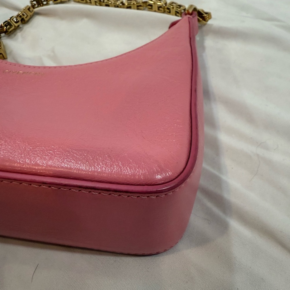 Authentic Mini Givenchy - Picture 12 of 17